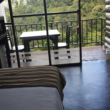 Chanidu Ella Inn Room photo
